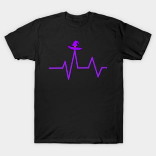 Halloween Witch Hat Judenhat Heartbeat T-Shirt